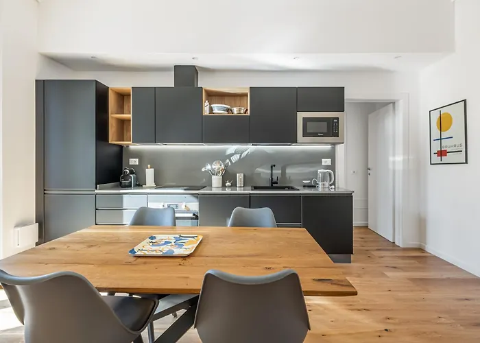 Guesthost * Floransa